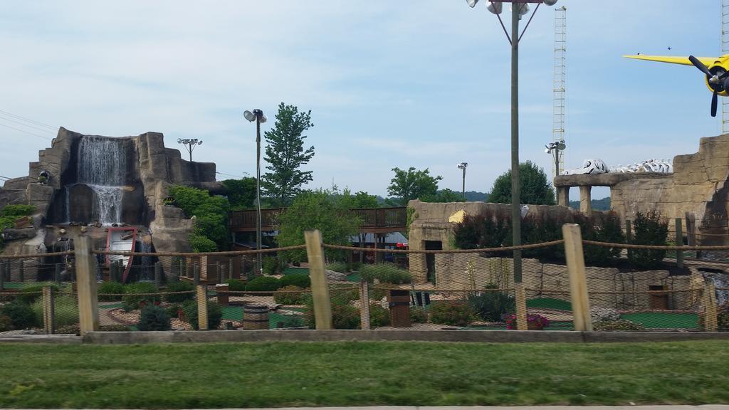 Multi Resorts At Eagles Nest Branson Extérieur photo